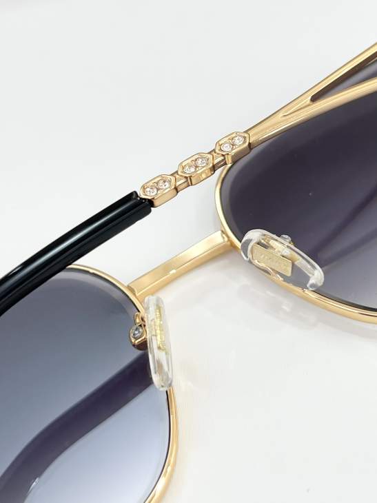 Picture of Bvlgari Sunglasses _SKUfw77096067fw